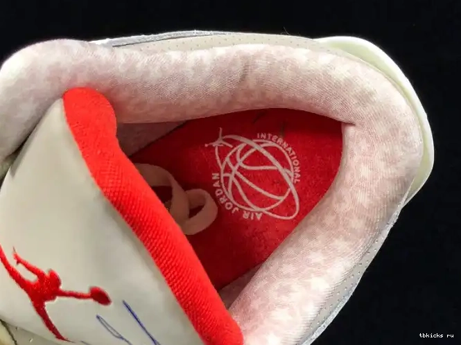 Reps TB Retro red sail 136064-140 